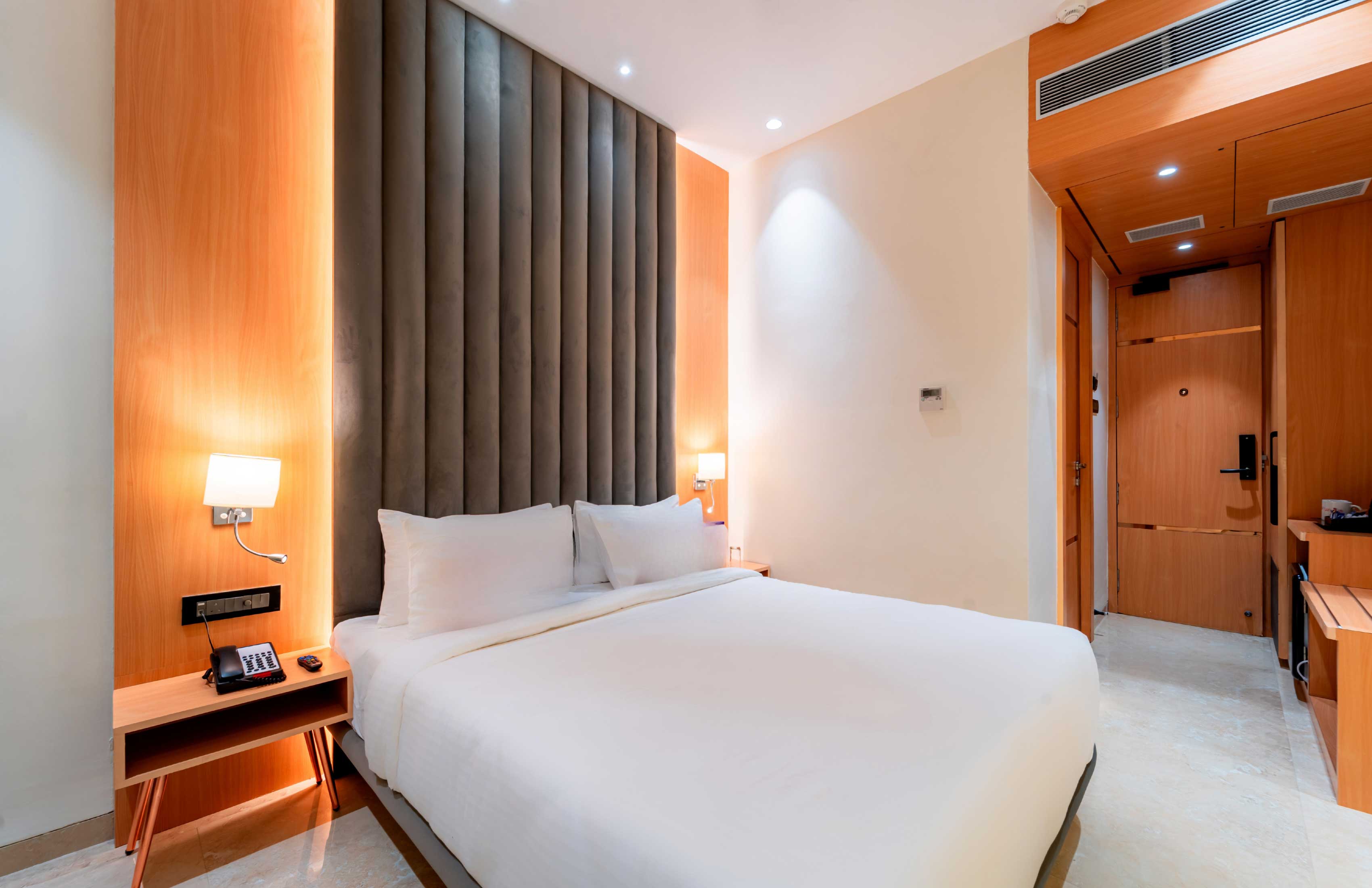 Deluxe Room Interior at SCARLET