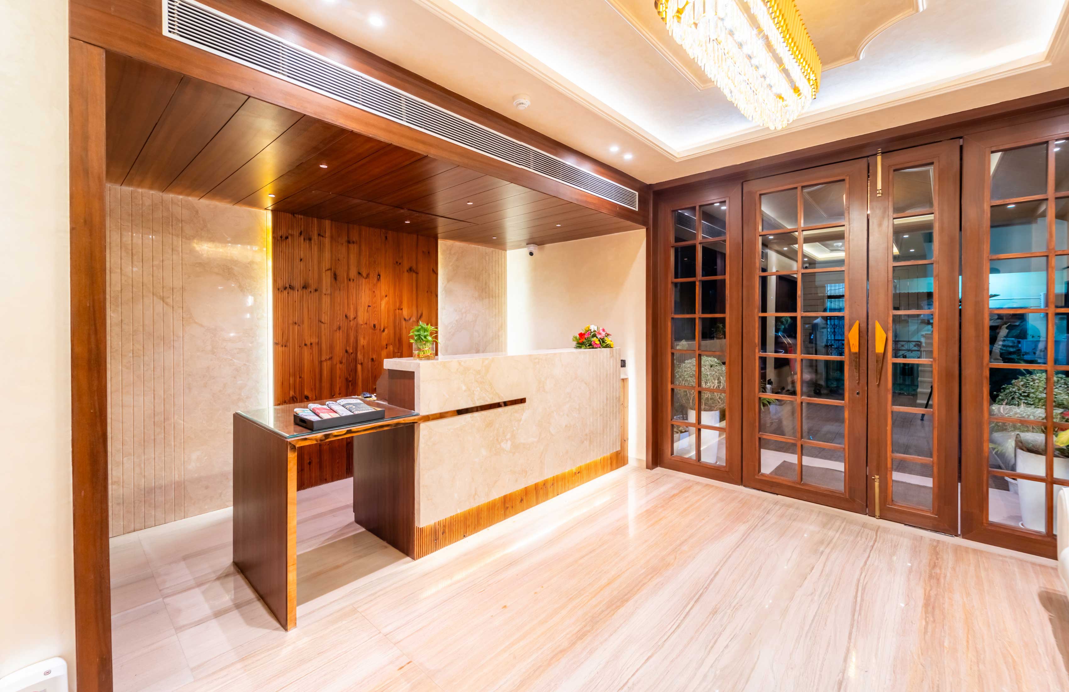 SCARLET Hotel front reception desk